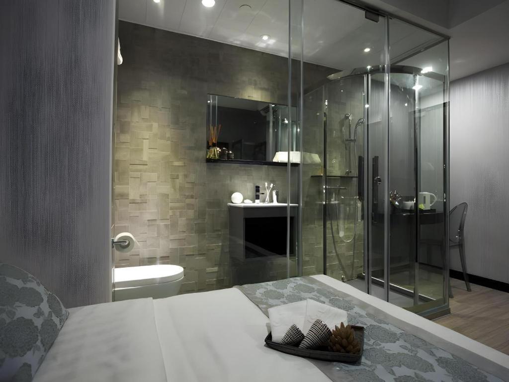 M1 North Point Hotel Гонконг Экстерьер фото