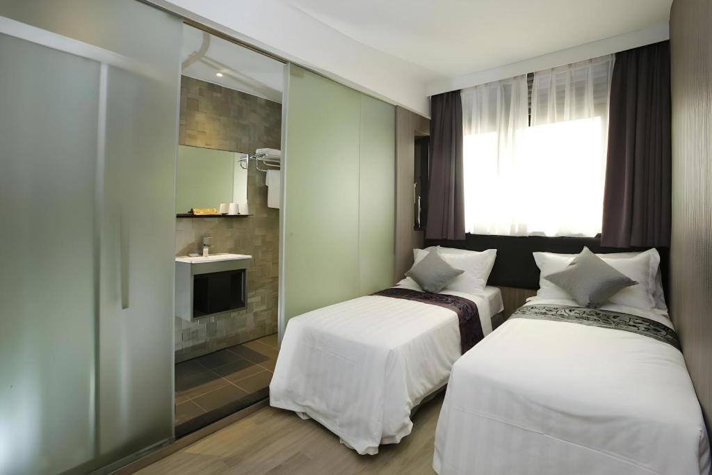 M1 North Point Hotel Гонконг Экстерьер фото